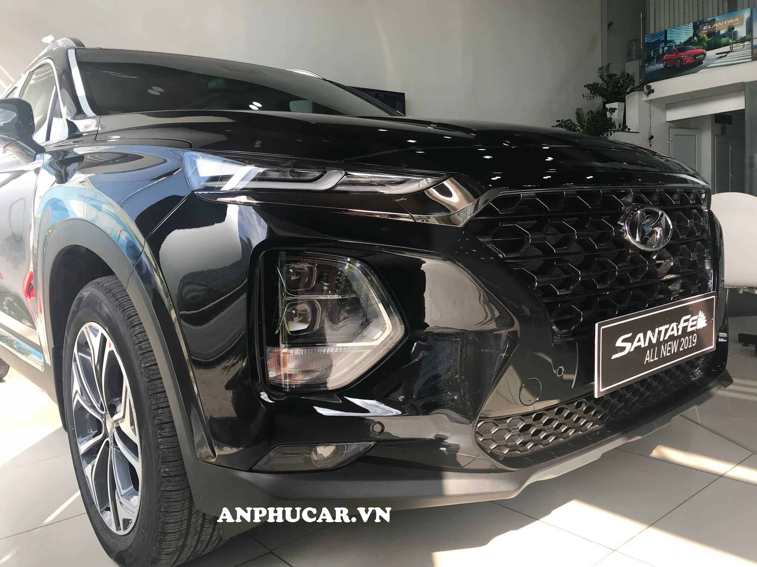 Ngoại thất Hyundai Santafe 2019