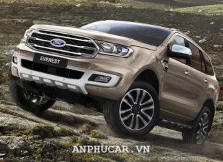 Ford Everest Trend 2.0L AT 2020 gia lan banh