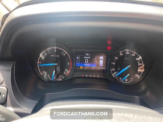 Ford Ranger XLS AT 2018 cũ màu ghi vàng